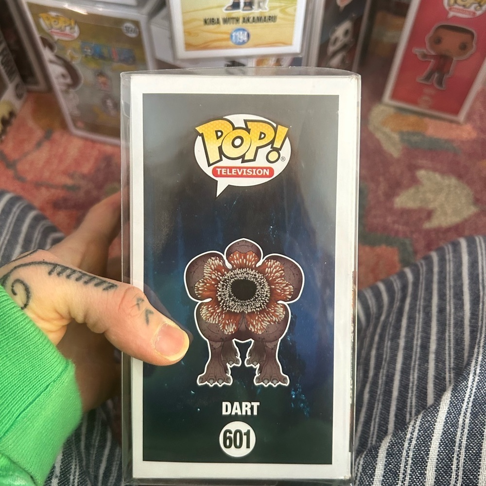 Funko Pop! Vinyl: Stranger Things - Demogorgon (Dart) #601 - Picture 4 of 8